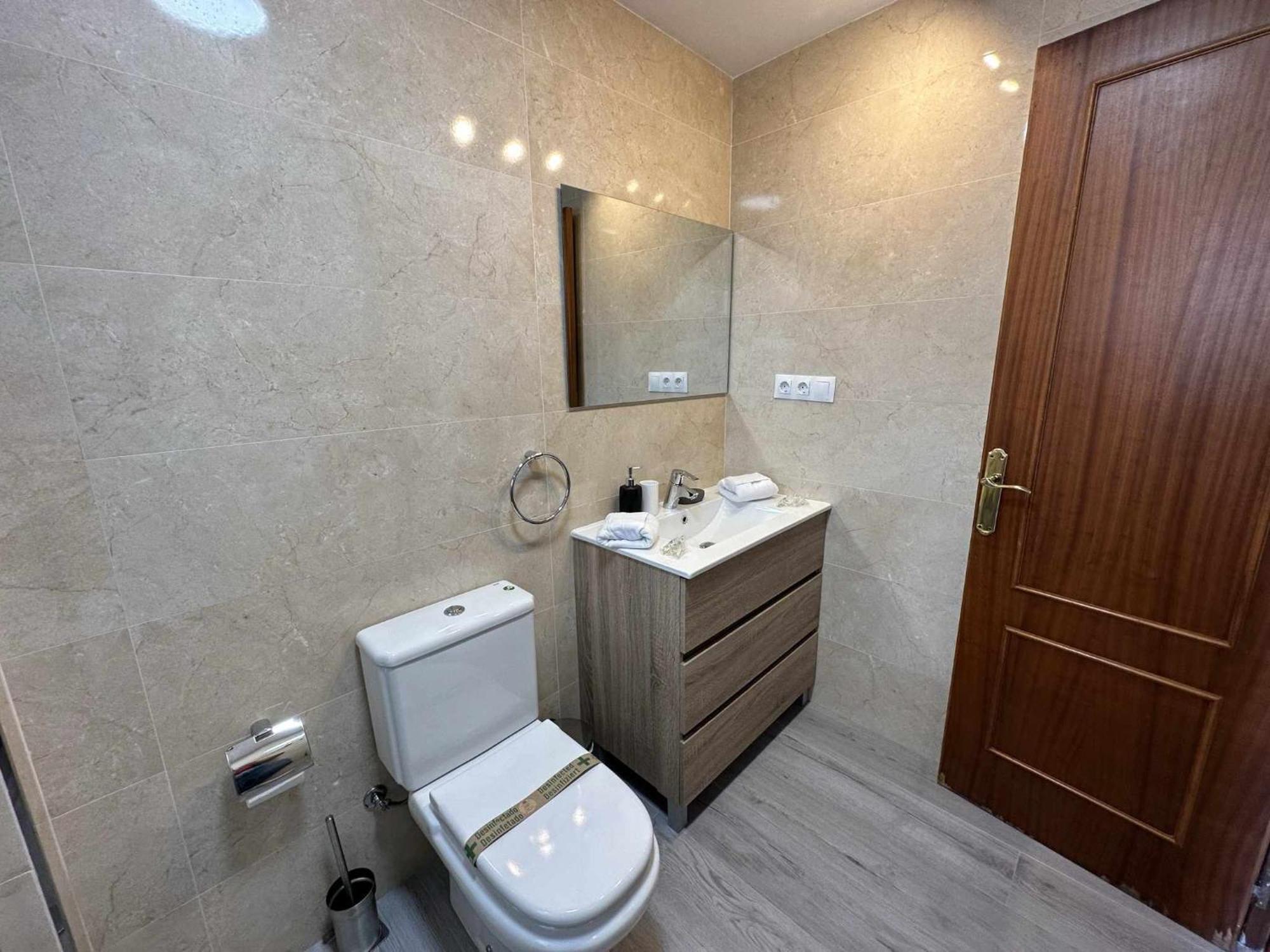 Apartamento La Carihuela A 2 Minutos De La Playa Torremolinos Eksteriør billede
